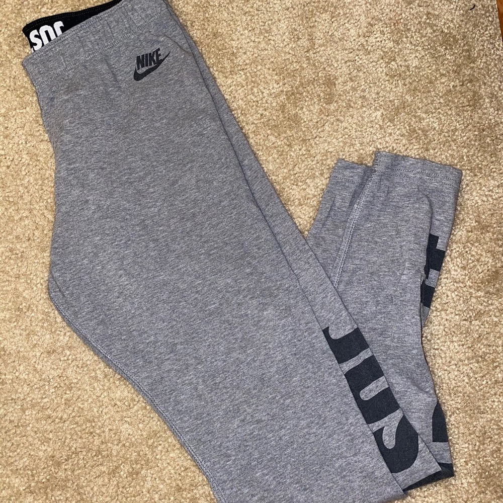 grey nike leggings
